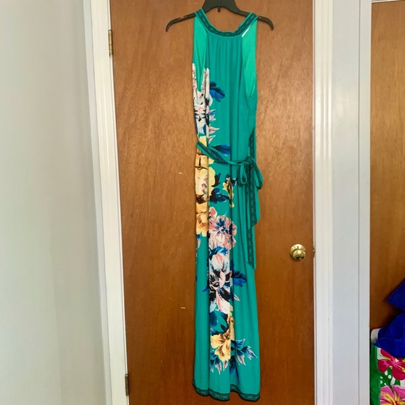NWT Green Boutique Maxi Dress. Women’s Lg. - Picture 2 of 4